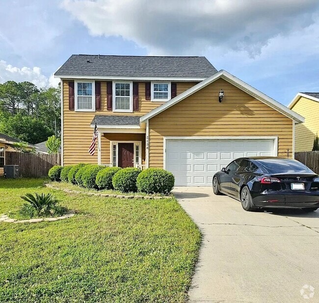 Building Photo - Beautiful 3/2 in Eryn's Garden Rental