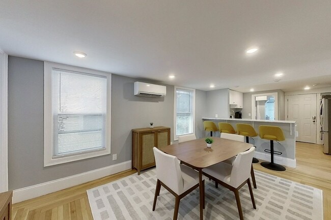 Photo - 382 Spring St Unit 2B