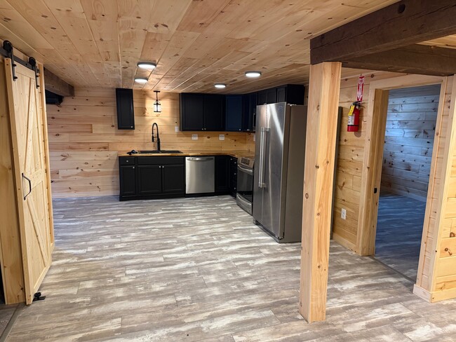 Photo - 280 Bangor Rd