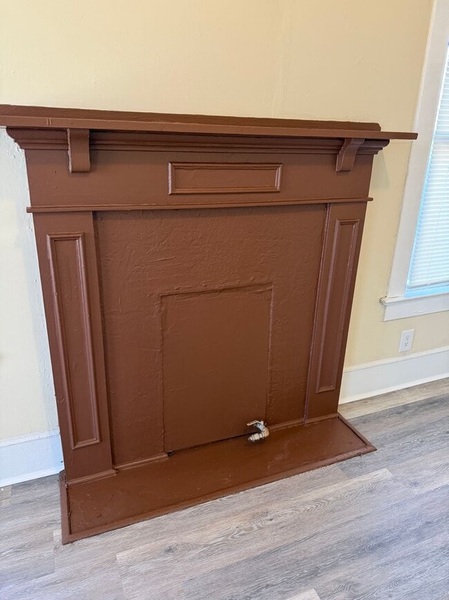 Photo - Historic Highland Charm – Beautifully Refurbished Upstairs Unit for Lease