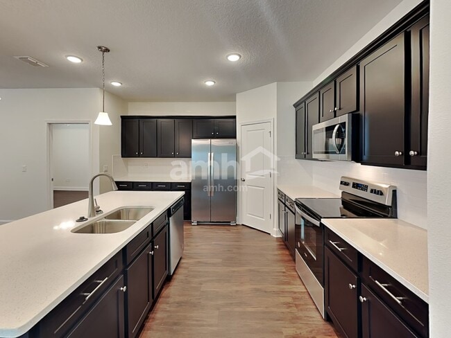 Photo - 10717 Coleman Rd