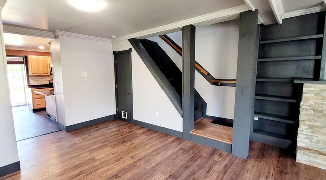 Photo - 1409 3rd Ave