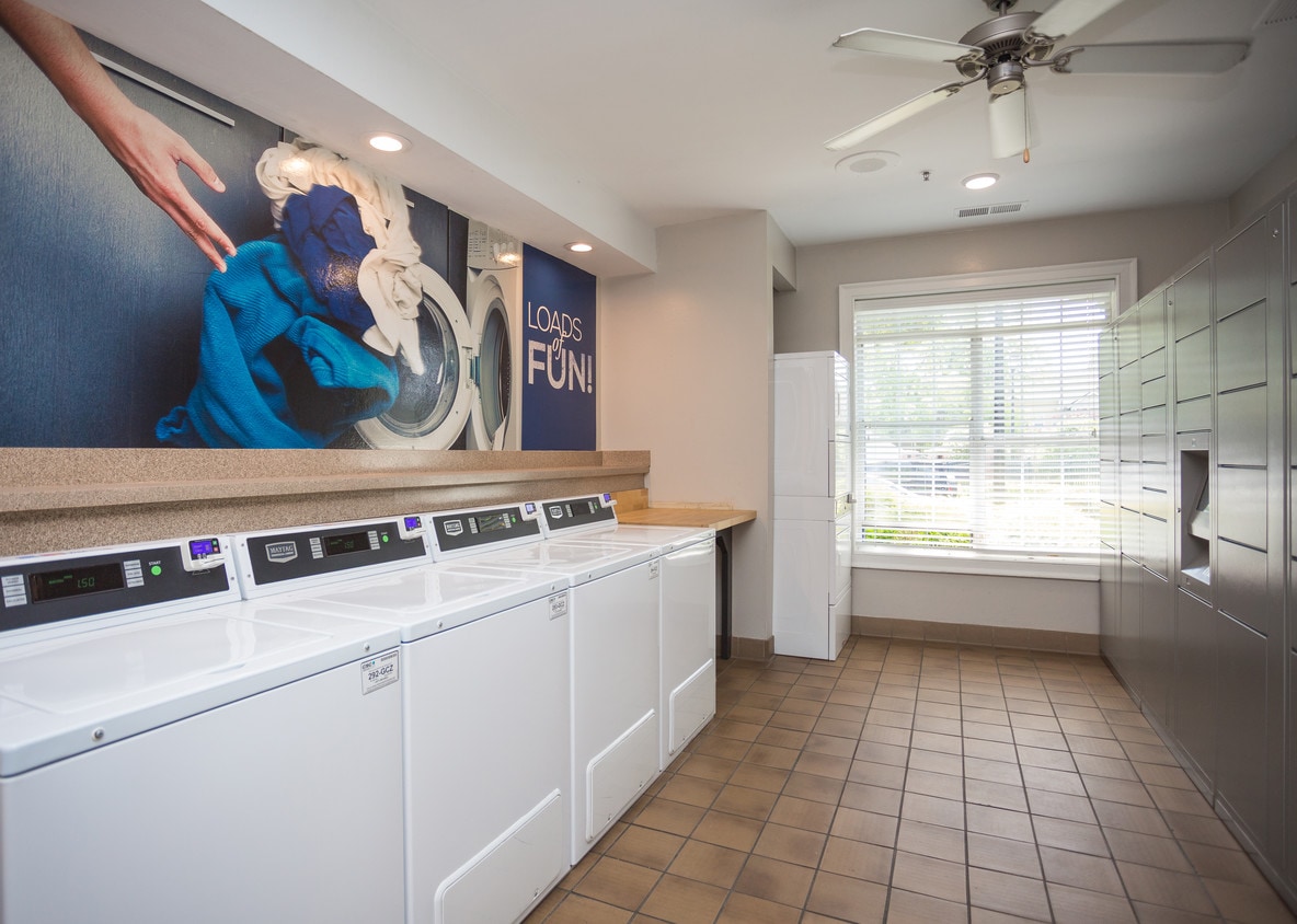 Photo - Evergreen Lenox Park Apartments