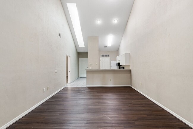 Photo - 2/2 Greens Condo at West End - Available July 10, 2026 Unit GG193
