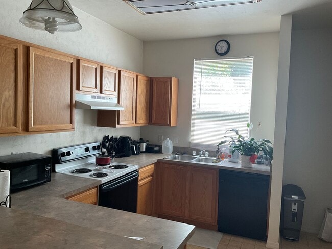 Photo - Spacious Gainesville Living Near UF & Butler Plaza!
