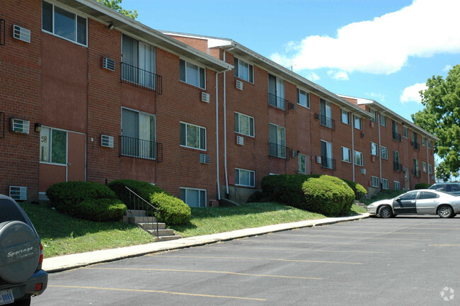 Hillside Garden - Hillside Garden Apartments