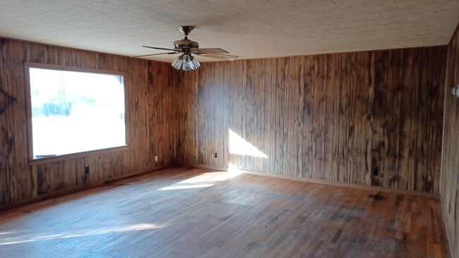 Photo - 806 Jackson St