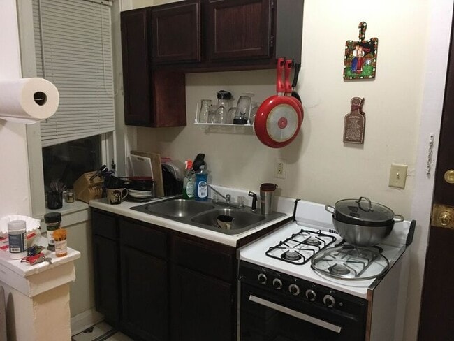 Photo - 2009 N Kenneth Ave Unit #2W