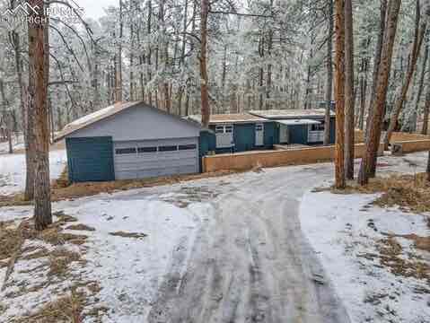 Photo - 6530 Burrows Rd House