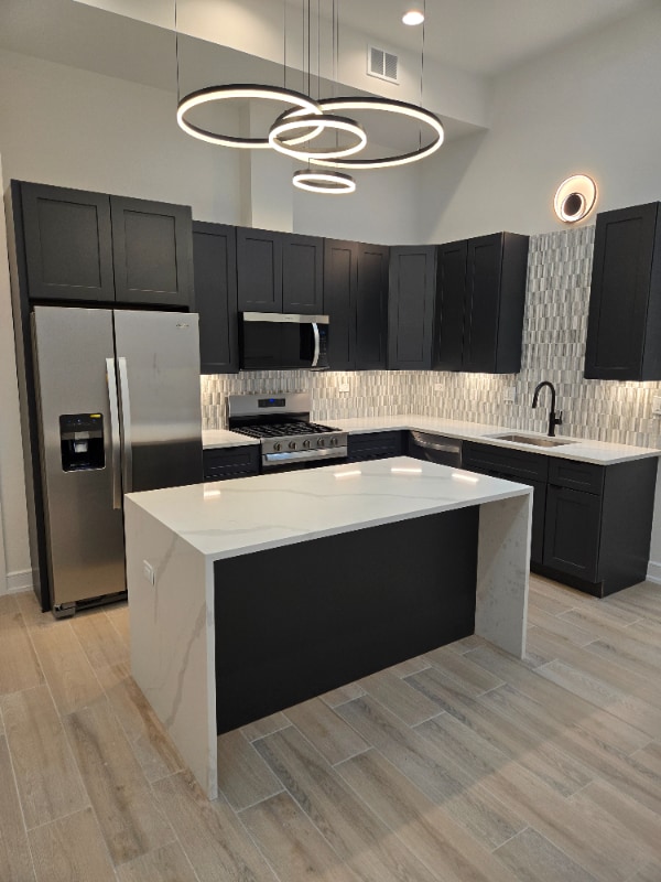 Photo - 2909 N Milwaukee Ave Unit 2