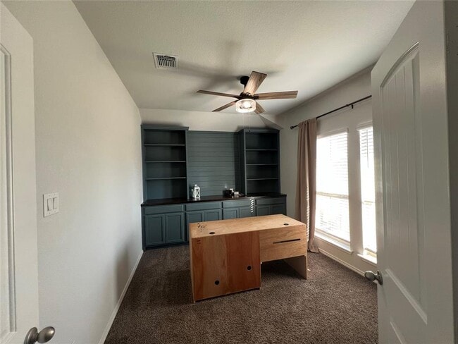 Photo - 200 Nathaniel Dr