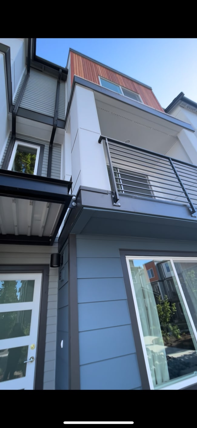 Photo - 14527 1st Ave NE