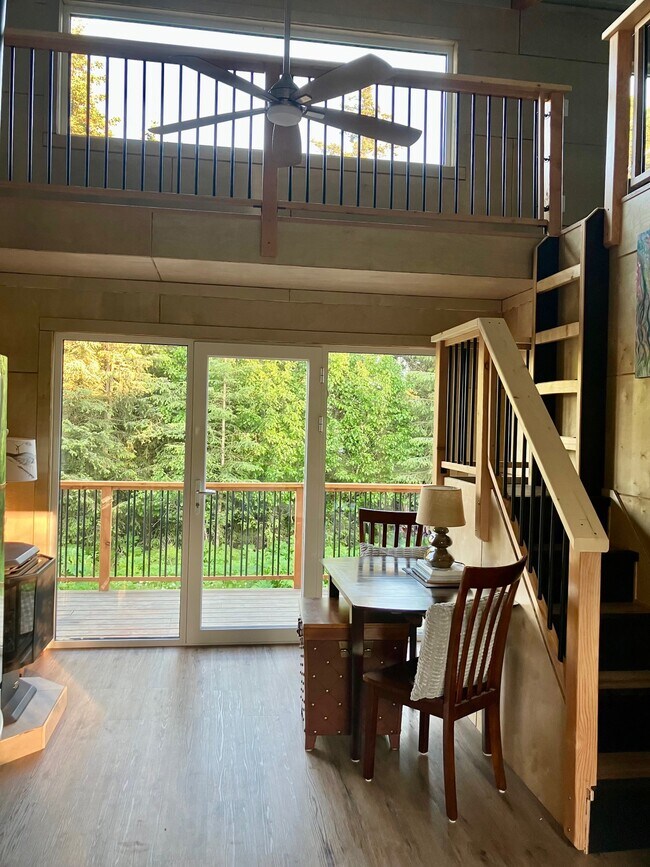 Photo - 1149 Virginia Lynn Wy