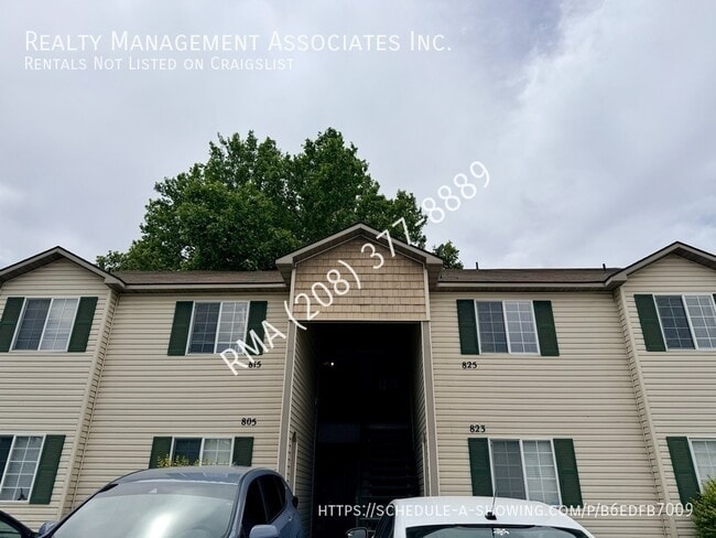 Building Photo - 825 N White Barn Rd