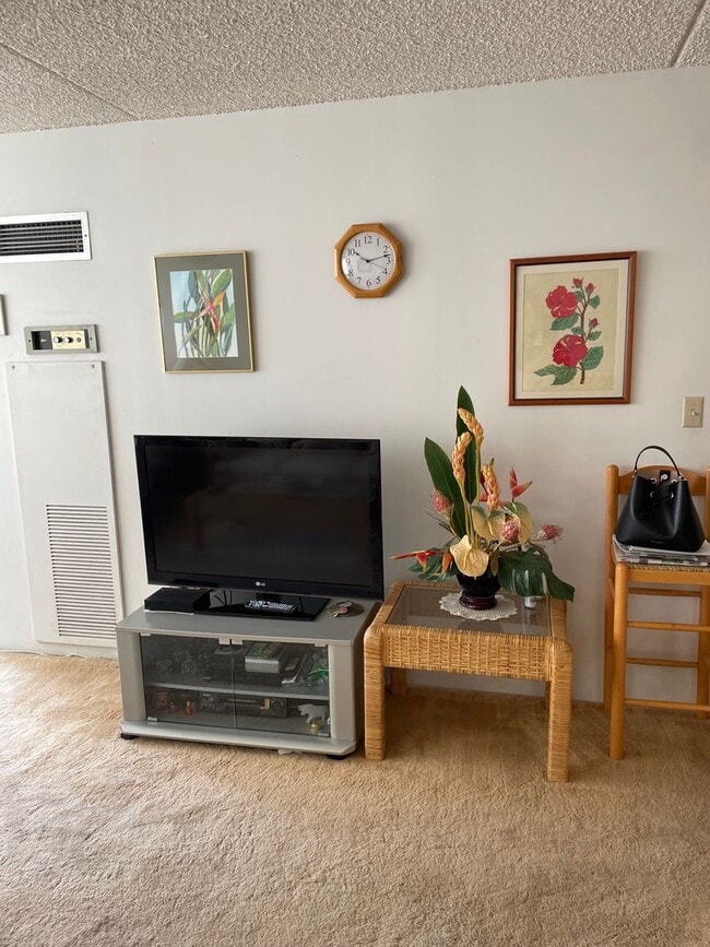 Photo - Chateau Waikiki Unit 2511