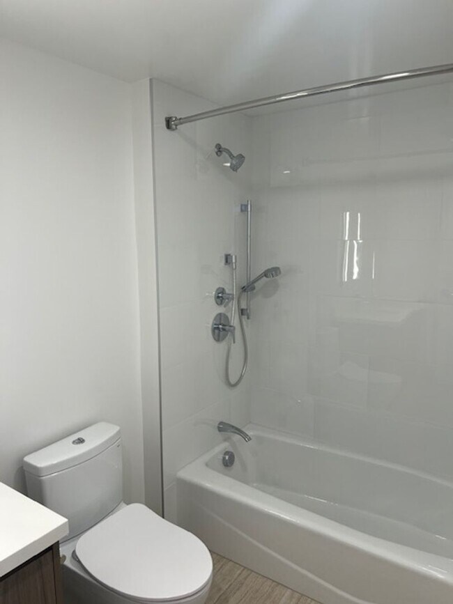 Photo - Studio at Park on Keeaumoku Unidad 2408R