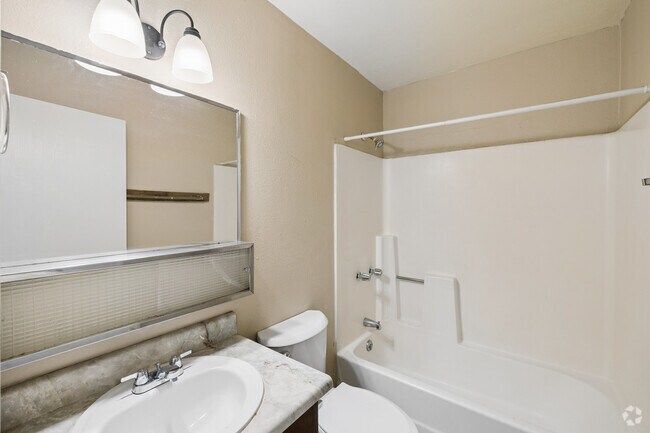 4BR, 2BA - 1,100SF - Second Bathroom