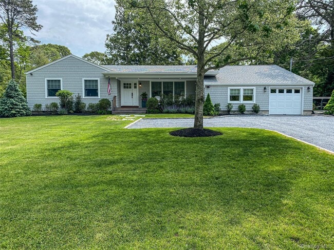 Building Photo - 32 White Oak Ln