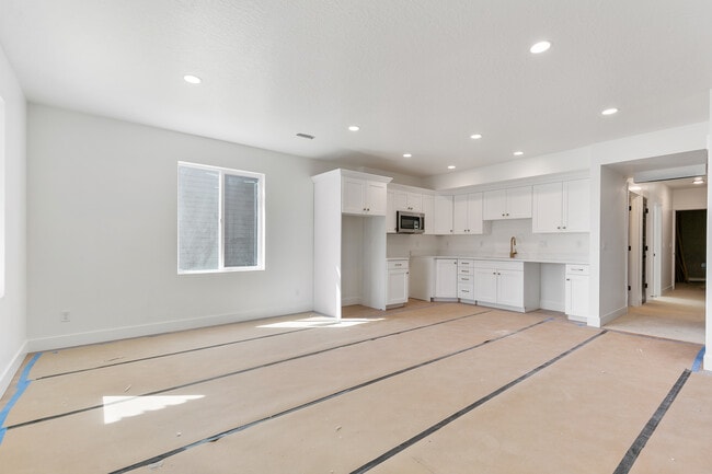 Photo - 3994 N 900 W