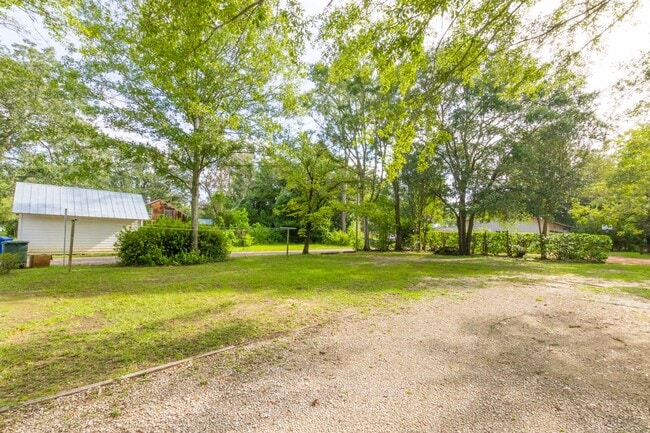 Photo - 222 W Myrtle Ave