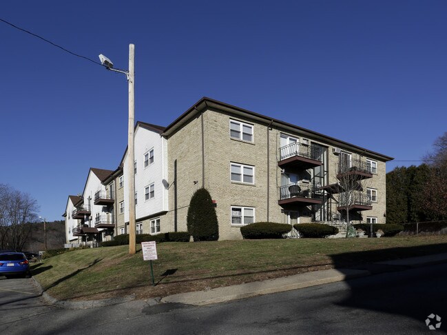 Apartments for Rent in Amesbury, MA | ForRent.com