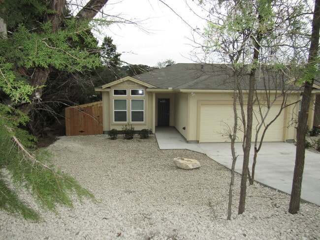 Building Photo - 7307 Bar K Ranch Rd Unit A
