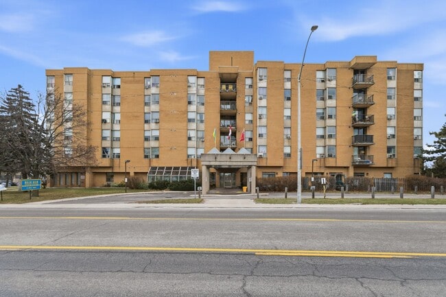 Photo - Gorgeous Renovated Unit For Seniors in Prime Location Unit 312