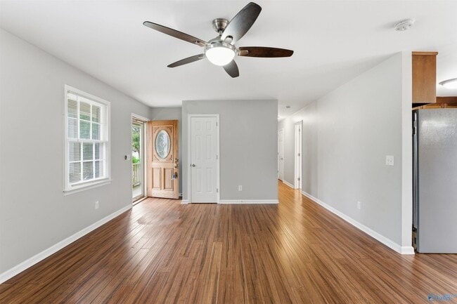 Photo - 121 Grayson Ave