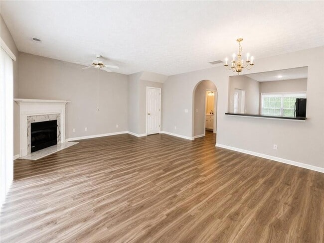 3795 Austin Park Ln