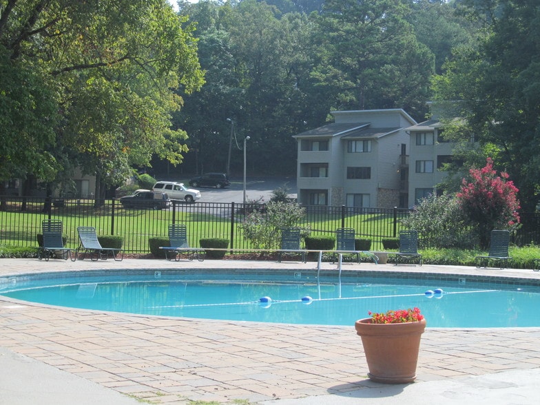 Meadowood Apartments For Rent in Knoxville, TN