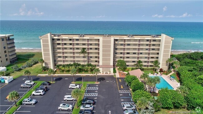 Building Photo - 10310 S Ocean Dr Unit 201 Rental