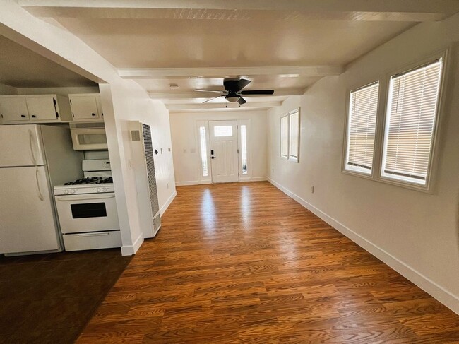 Photo - 6615 E Ocean Blvd