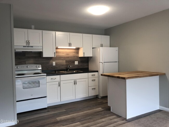 Photo - 21 Wells St Unit 410