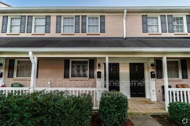 Building Photo - 1230 Green Oaks Ln Unit D Rental