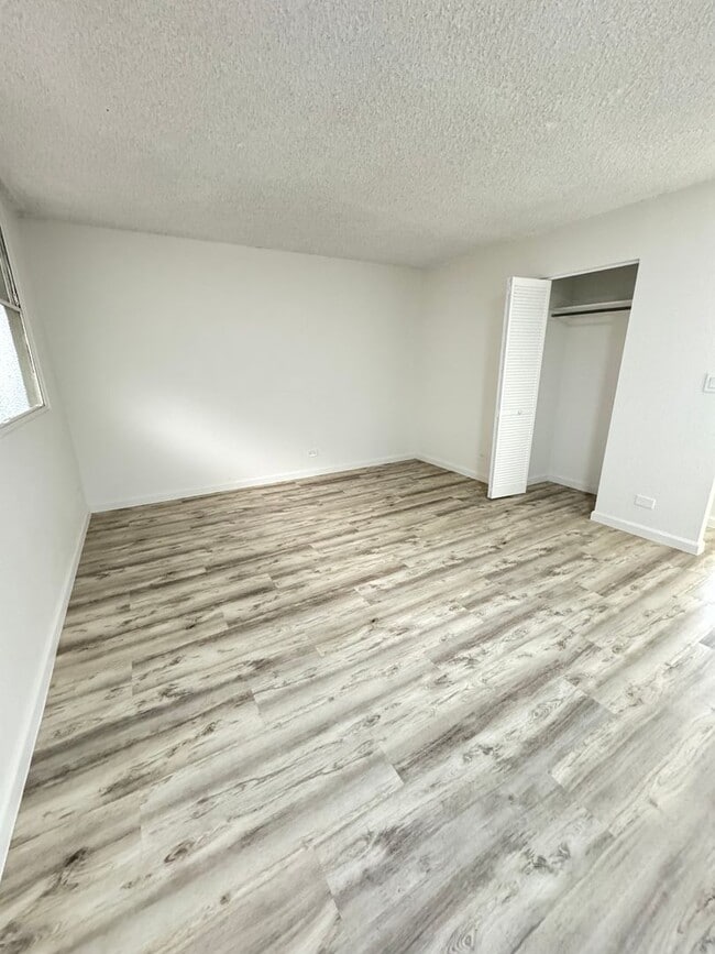 Photo - 1 bed, 1 bath at the Kalakauan In Waikiki