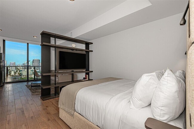 Photo - 398 NE 5th St Unit 2207