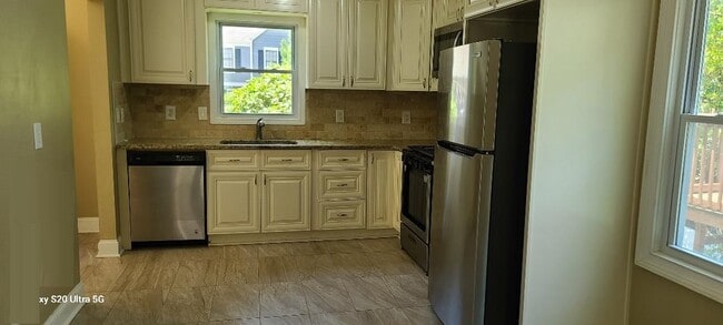 Photo - 1048 Falling Water Dr SE