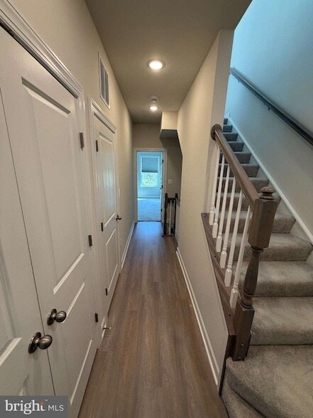 Photo - 7231 Mountaineer Dr