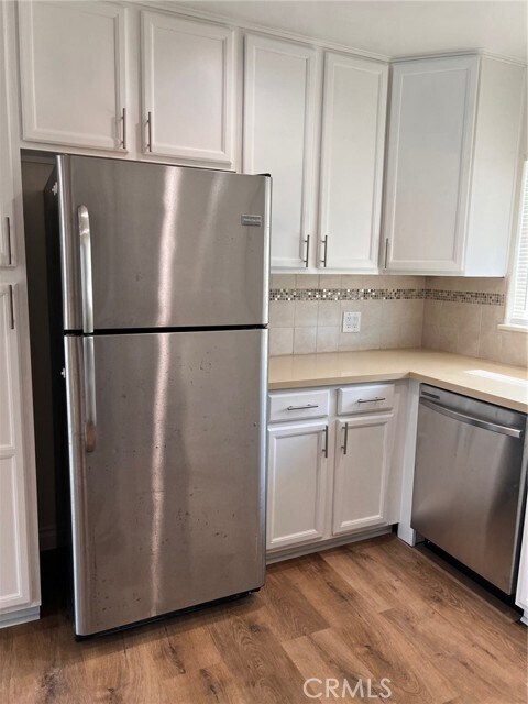 Photo - 1850 W Greenleaf Ave Unidad K