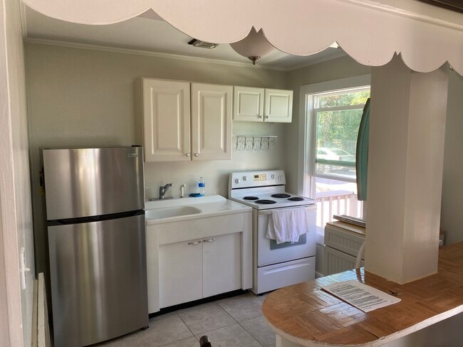 Photo - 11107 S Indian River Dr Unit Front view