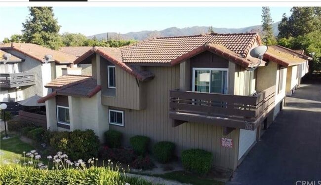 Photo - 1356 Brentwood Cir Unit C