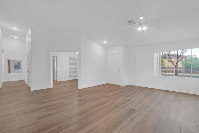 Photo - MOVE-IN READY SINGLE-STORY 4-BEDROOM 3-CAR GARAGE HOME IN HENDERSON!
