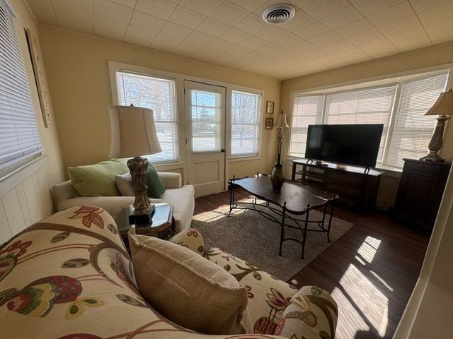 2403 New Holland Pike