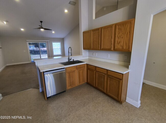 Photo - 6781 Plum Lake Dr N