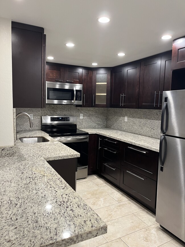 Building Photo - 1805 Sans Souci Blvd Unit 520