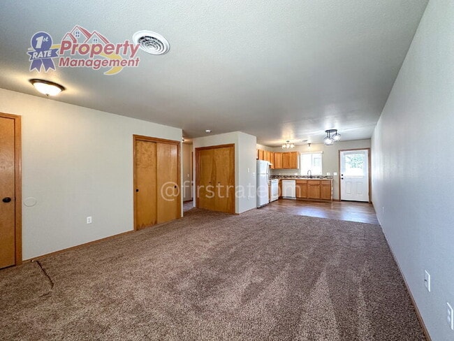 Photo - 5120 Alworth St