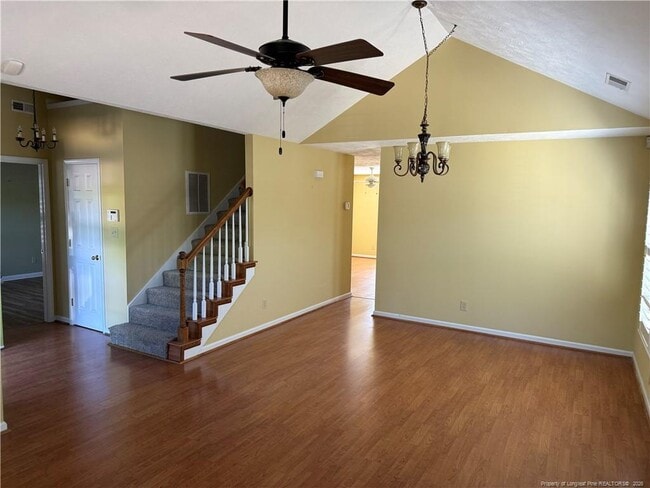 Photo - 1813 Stetson Ln
