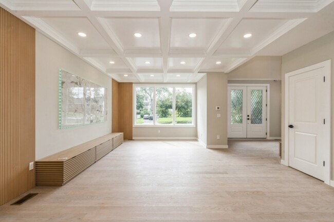 Photo - 66 E Gramercy Pl