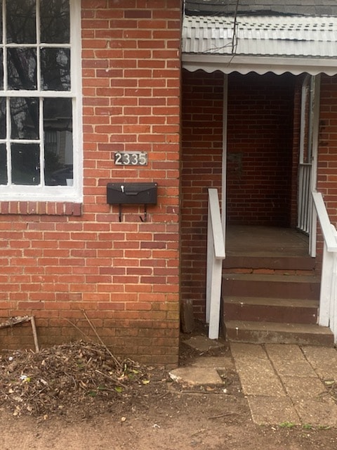 Photo - 2333 Winona Ave Unit 2335 Winona Ave
