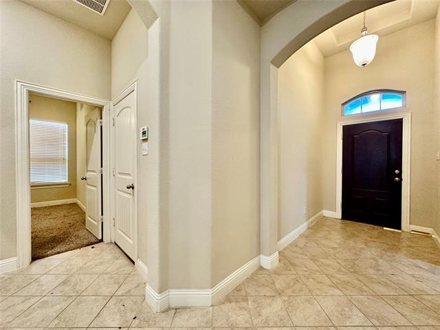 Photo - 16205 Weymouth Dr